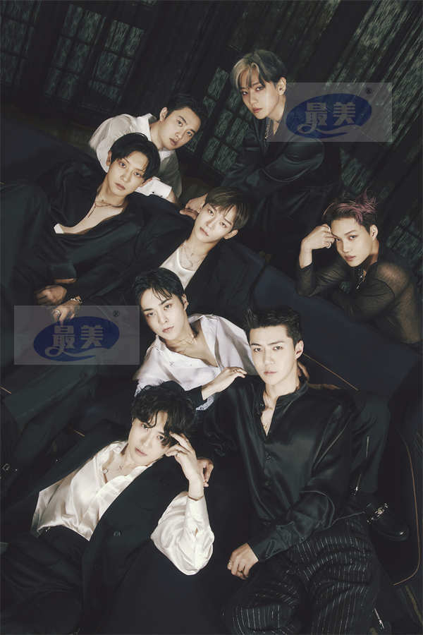 EXO正规7辑《EXIST》荣登Circle周榜双冠王宝座，彰显了强大的存在感！