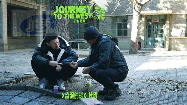 “《流浪地球》前传的前传”？年度口碑佳作《宇宙探索编辑部》用“科学方法”决定采购航天服