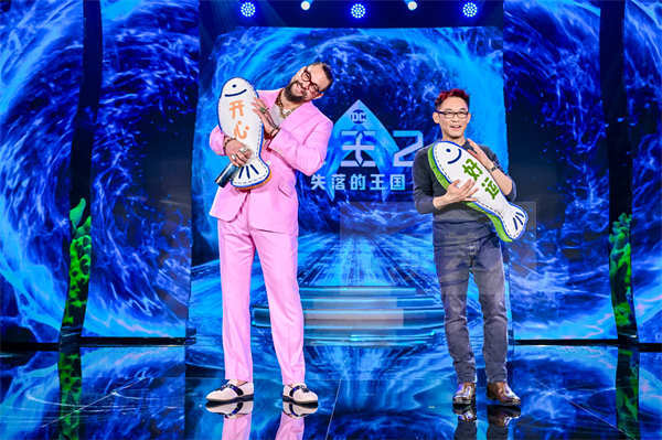 《海王2：失落的王国》主创来华 温子仁杰森·莫玛现场“摸鱼”