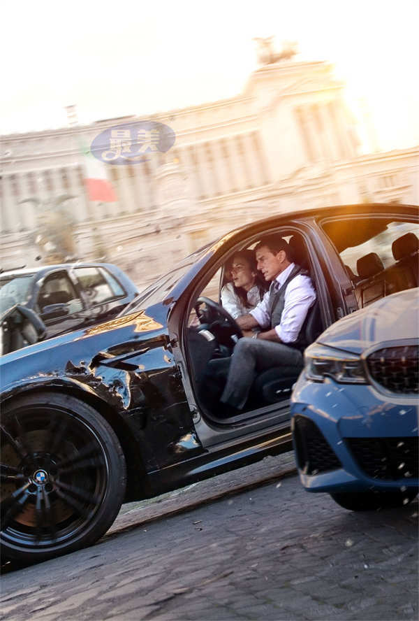 《碟中谍7：致命清算（上）》阿汤哥铐手飞车 “生死时速”太狠了