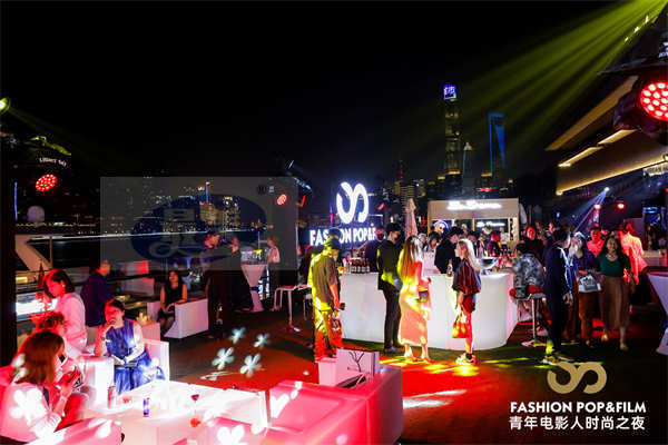 追光逐影步履不停 第六届青年电影人时尚之夜星耀上海