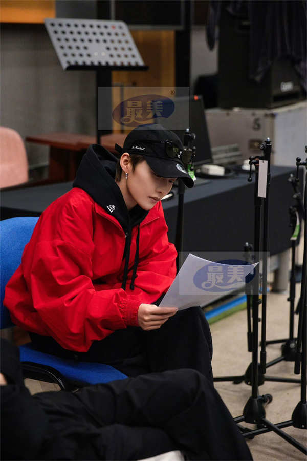 刘雨昕倾情献唱《博物馆之城》中华文明探源季主题曲音源与MV同步上线