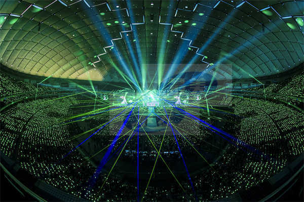 NCT 127第二次日本巨蛋巡演华丽收官，6场演出共动员约26万名观众！