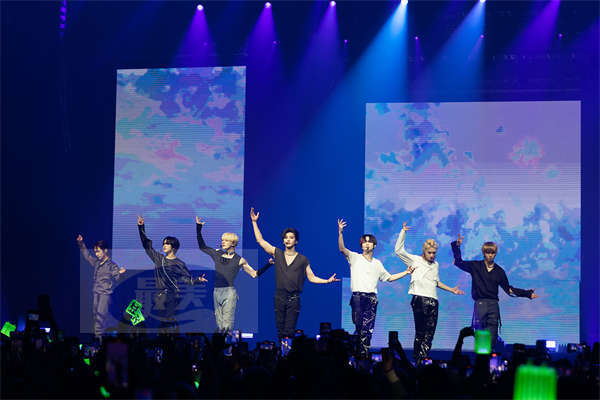 NCT DREAM举办首次欧洲巡演，以伦敦公演拉开帷幕！ 活力舞台吸引当地观众，获得爆发性欢呼！