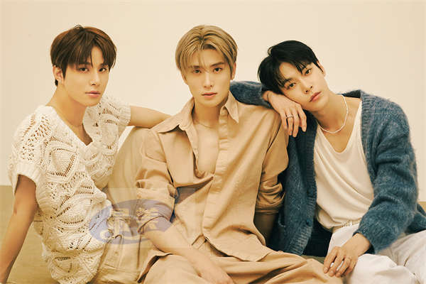 NCT 道在廷将于4月17日下午4点进行首张迷你专辑《Perfume》发行纪念直播，与歌迷们一起倒计