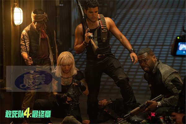 全球动作巨片《敢死队4：最终章》今日公映 硬汉传奇再燃银幕