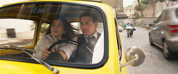 《碟中谍7：致命清算（上）》阿汤哥铐手飞车 “生死时速”太狠了