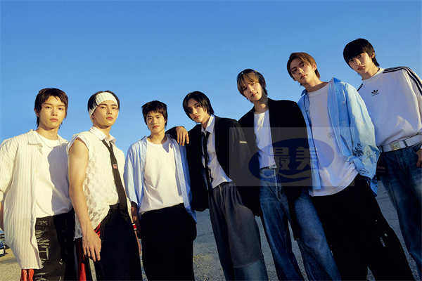 RIIZE首张单曲专辑《Get A Guitar》荣登百万销量宝座，印证“非凡等级”人气！