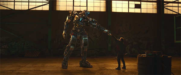 《变形金刚：超能勇士崛起》发布新预告 幻影战力搞笑兼备潇洒来袭