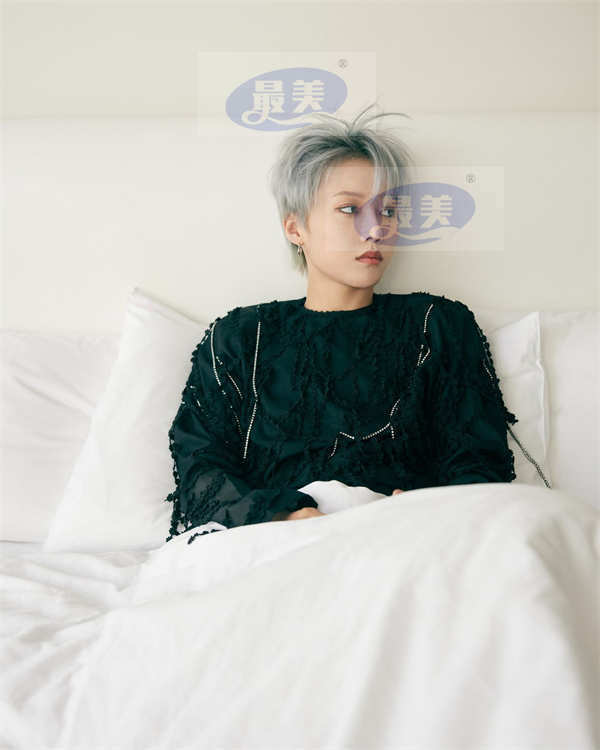 刘雨昕THE9演唱会南京站掀音乐狂潮 全新改编《节奏病》打造舞台新美学