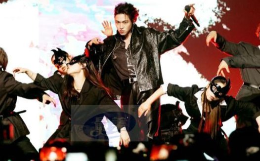 赞多巡演广州站流行与新作碰撞 现场发布电影《Forgiveness》预告