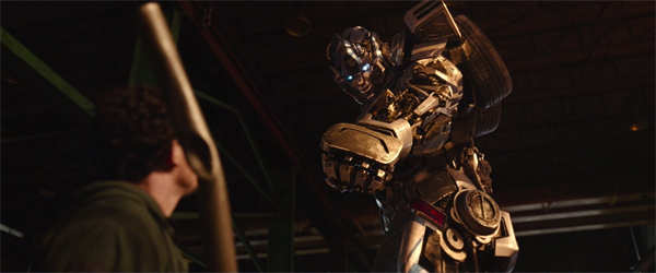 《变形金刚：超能勇士崛起》发布新预告 幻影战力搞笑兼备潇洒来袭