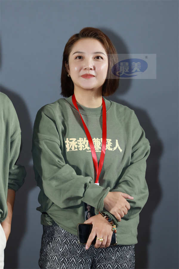 电影《拯救嫌疑人》提档至11月1日 北京首映礼嘉宾齐赞震撼好看超感动