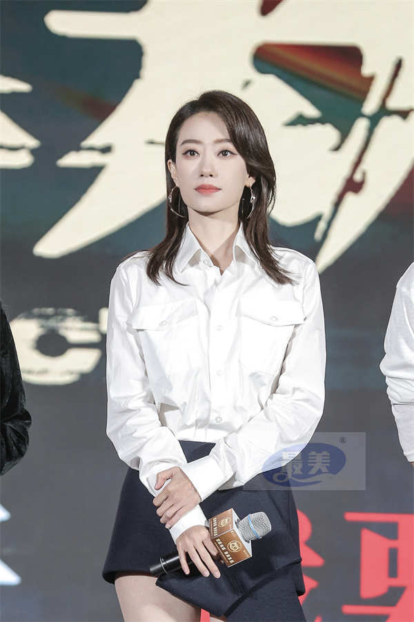 电影《拯救嫌疑人》亮相金鸡影展 人性与情感极致冲撞引爆观众口碑