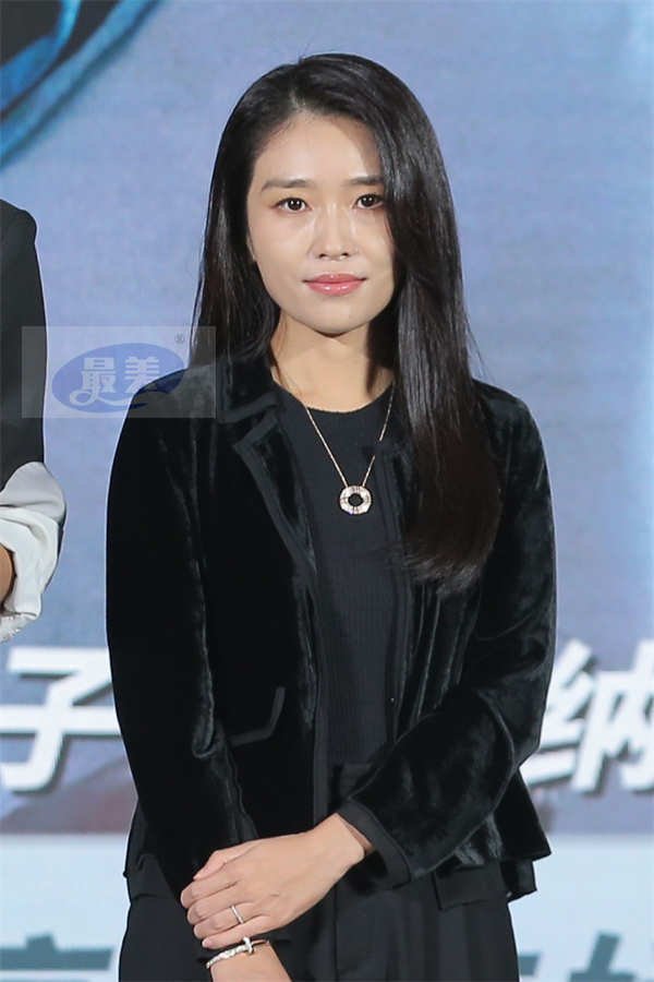 电影《拯救嫌疑人》亮相金鸡影展 人性与情感极致冲撞引爆观众口碑