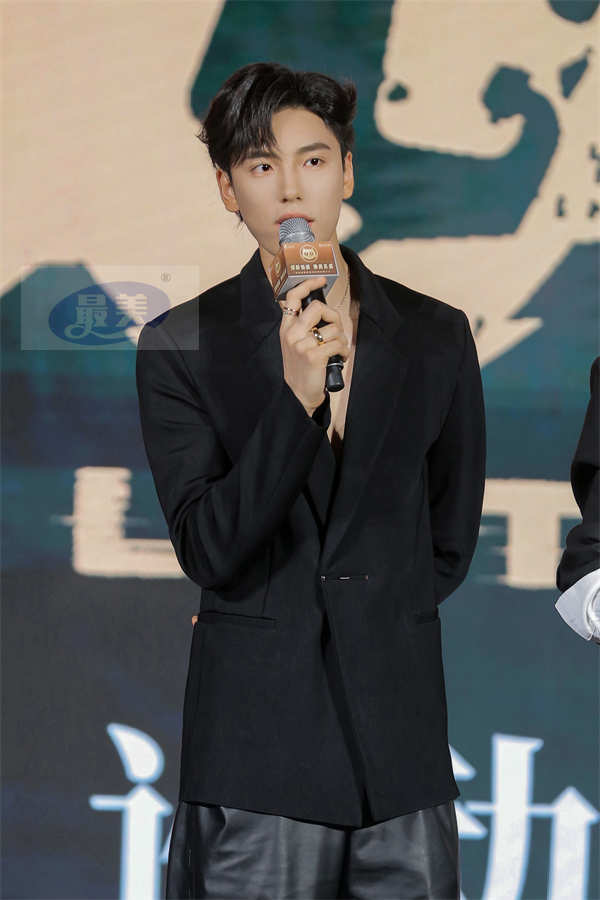 电影《拯救嫌疑人》亮相金鸡影展 人性与情感极致冲撞引爆观众口碑