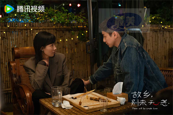 《故乡，别来无恙》发后告片 任素汐李雪琴史策王子璇诠释多样爱情